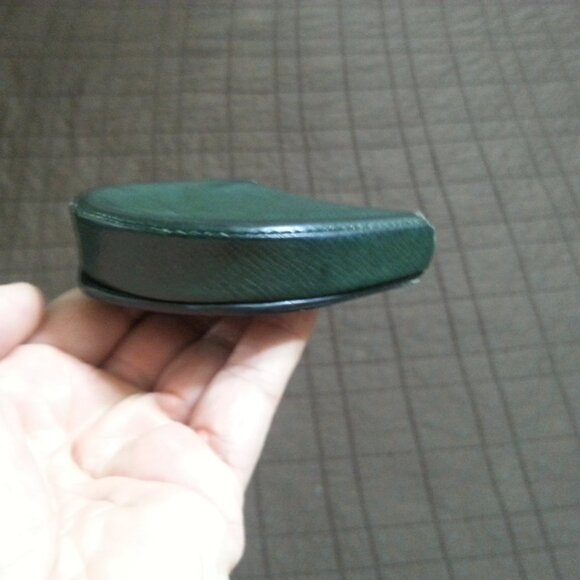 Vintage LV Louis Vuitton Taiga Leather Coin Wallet Case Holder Green  Women Men - Picture 11 of 16